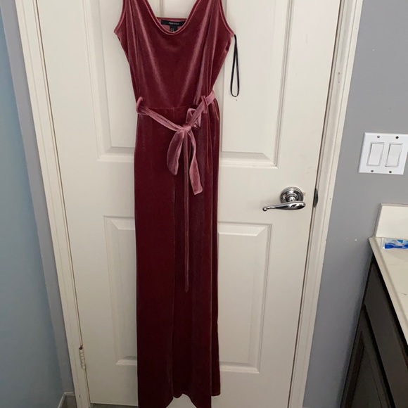 Mauve pink velvet jumpsuit - Picture 1 of 2